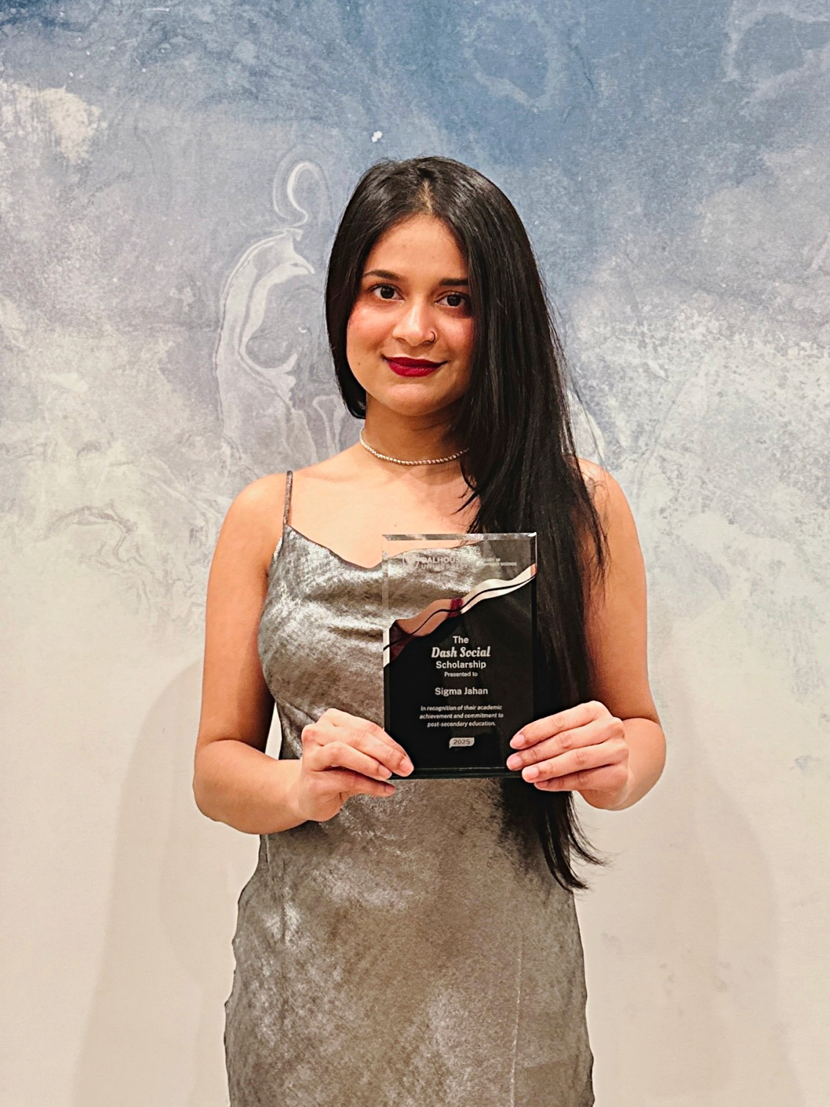 Dash Social Scholarship